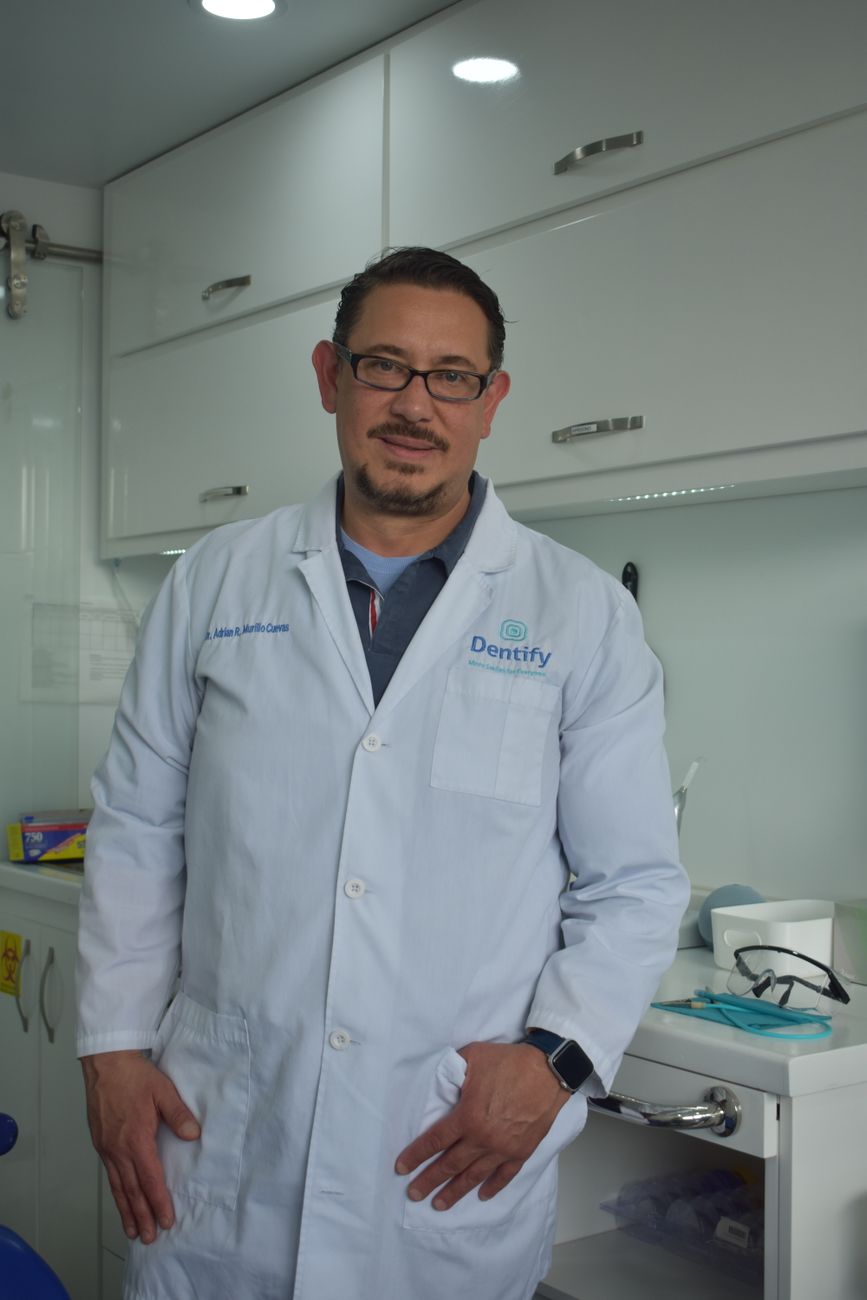 Dr. Evan Reyes